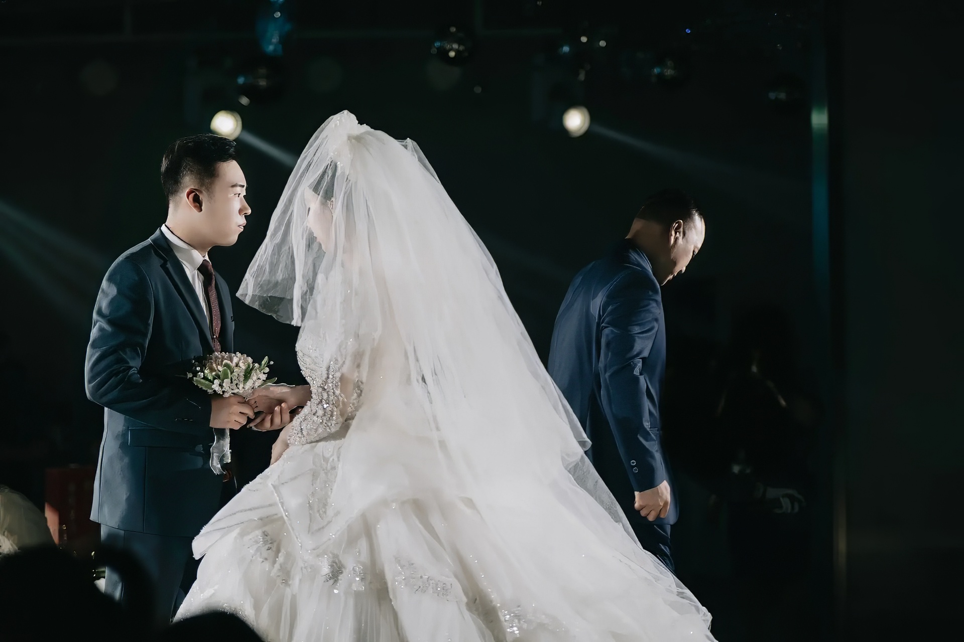 幻灯片-砚青婚摄网