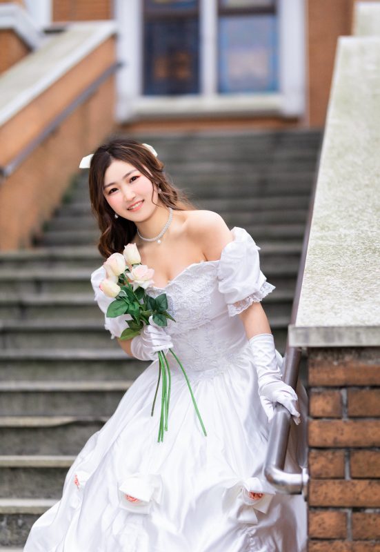 暗调光影里的高级感：一场烛光主题的晚宴婚礼-砚青婚摄网